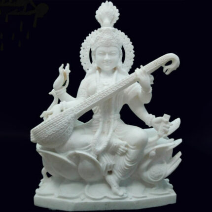 Saraswati Maa Statue
