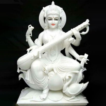 Saraswati Maa Statue